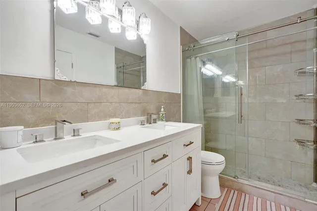 $545,000 | 16200 Northeast 8th Court, North Miami Beach, FL 33162