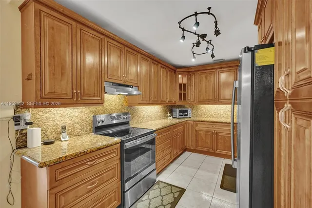 $545,000 | 16200 Northeast 8th Court, North Miami Beach, FL 33162