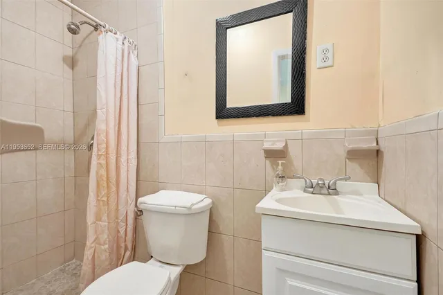 $545,000 | 16200 Northeast 8th Court, North Miami Beach, FL 33162