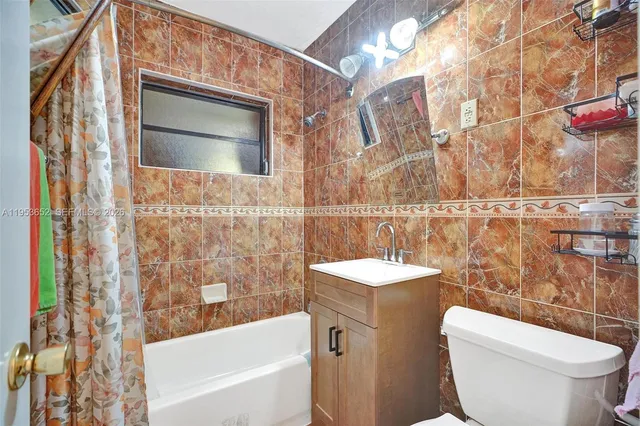 $545,000 | 16200 Northeast 8th Court, North Miami Beach, FL 33162