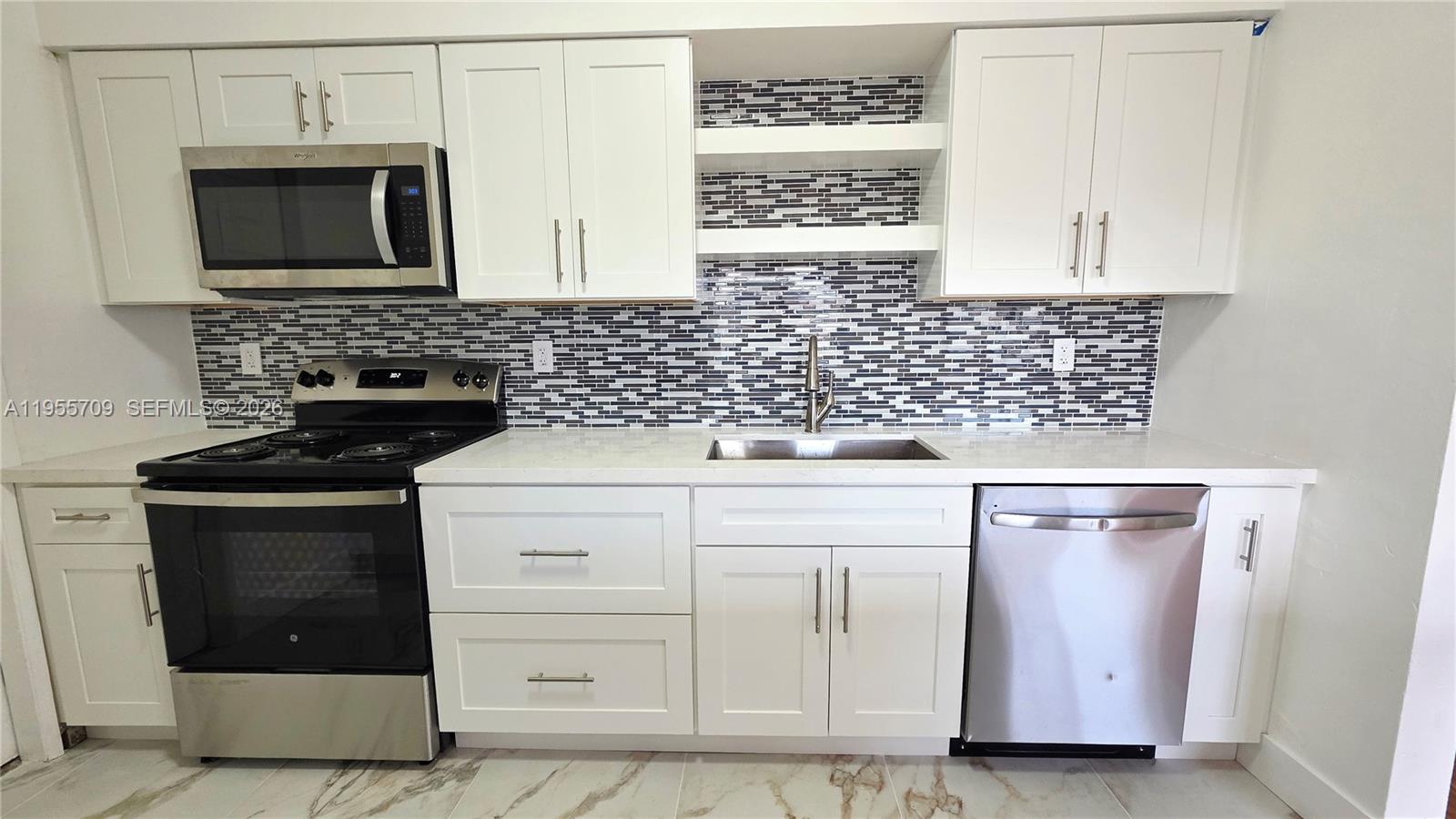 2440 Southwest 64th Avenue Miami, FL 33155 - Photo 6 of 12