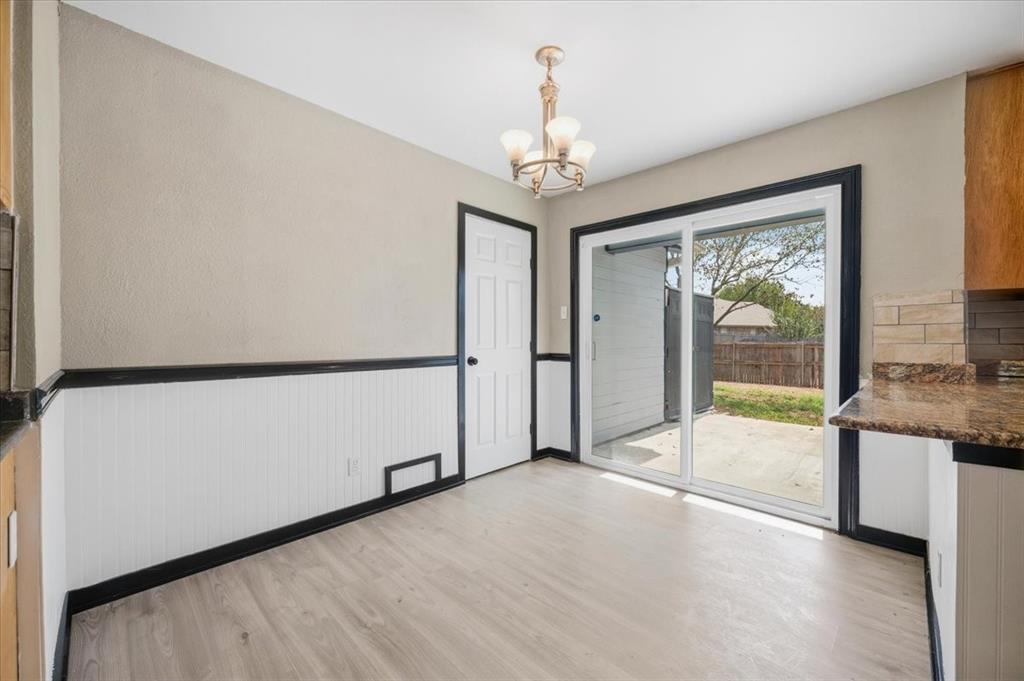 1206 Oakbluff Drive Lancaster, TX 75146 - Photo 9 of 24 Gallery Image 9