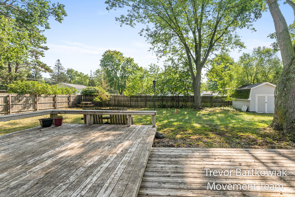 1372 Vesta Road Muskegon, MI 49445 - Photo 3 of 40 1372VestaRd-7LoRes