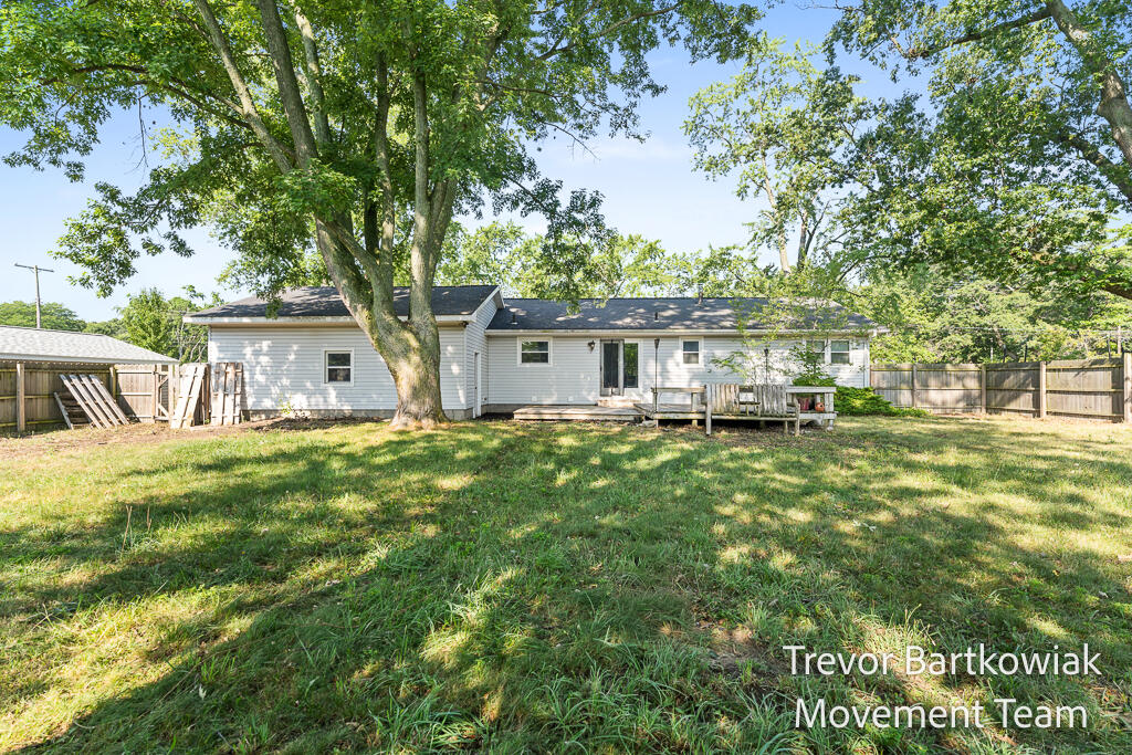 1372 Vesta Road Muskegon, MI 49445 - Photo 37 of 40 1372VestaRd-9LoRes