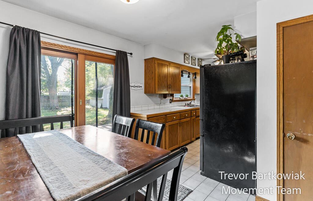 1372 Vesta Road Muskegon, MI 49445 - Photo 8 of 40 1372VestaRd-17LoRes
