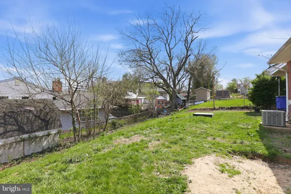 $415,000 | 5709 84th Avenue, Hyattsville, MD 20784