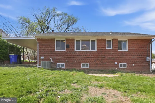 $415,000 | 5709 84th Avenue, Hyattsville, MD 20784