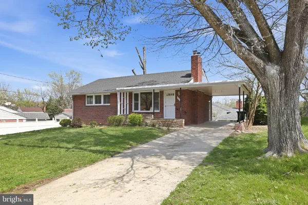 $415,000 | 5709 84th Avenue, Hyattsville, MD 20784