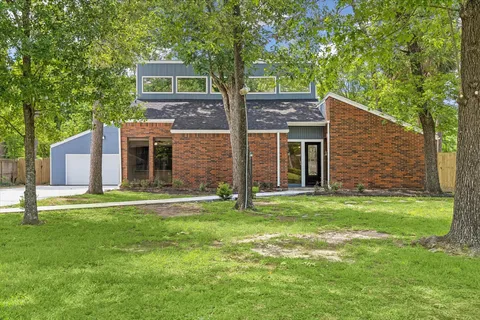 $349,000 | 1906 River Falls Drive, Houston, TX 77339