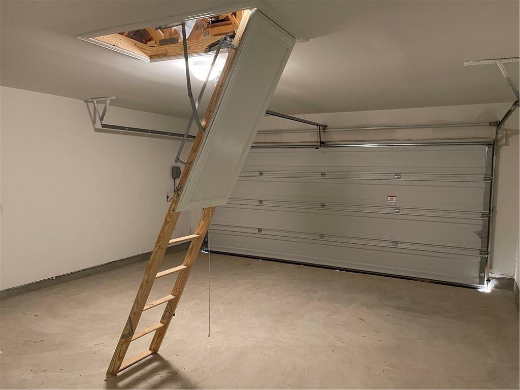 208 Baralo Street Leander, TX 78641 - Photo 23 of 23 a view of a garage