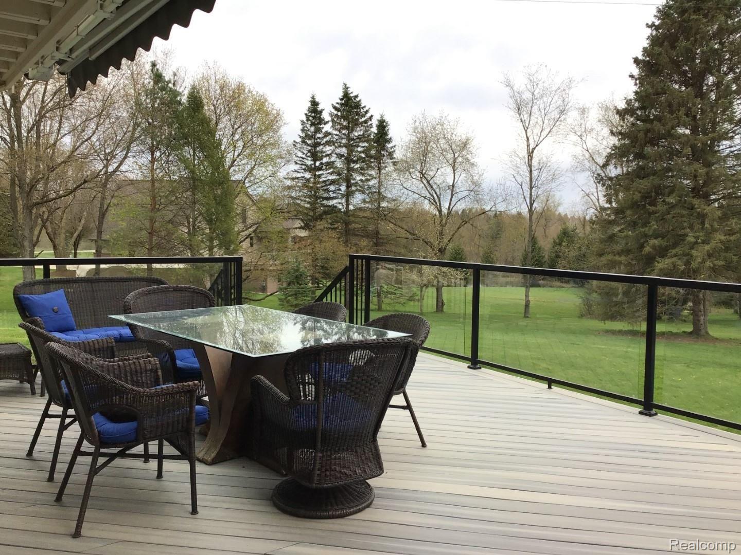 2881 Clarkston Road Oakland, MI 48363 - Photo 81 of 98 Deck (2).jpg