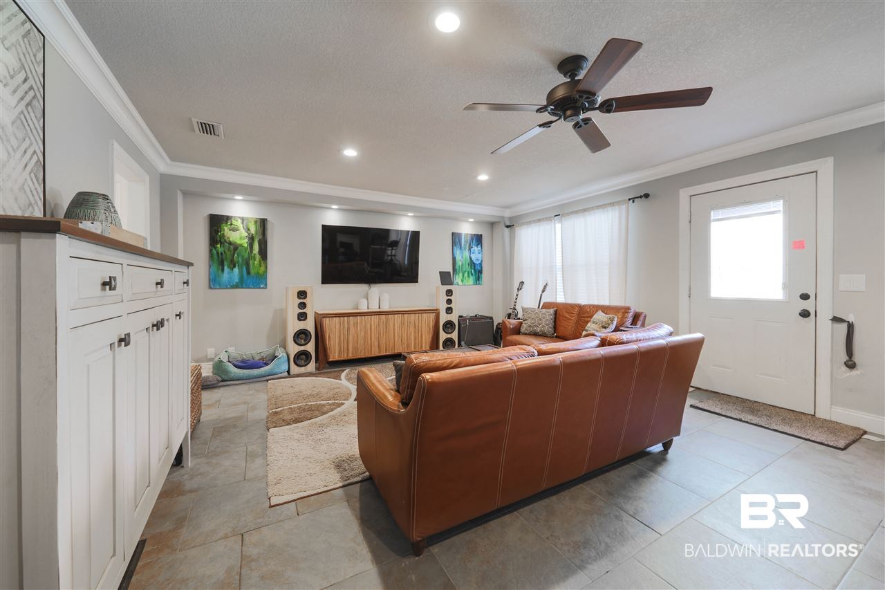 10110 Longview Drive Foley, AL 36535 - Photo 4 of 42