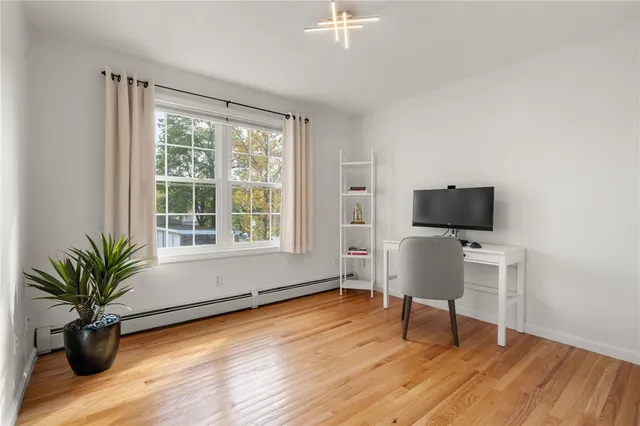 $569,000 | 5 Meadow Court, Smithfield, RI 02917