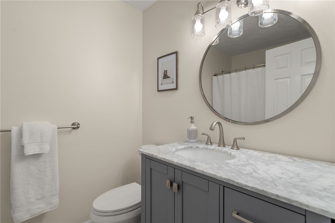 5 Meadow Court Smithfield, RI 02917 - Photo 14 of 22