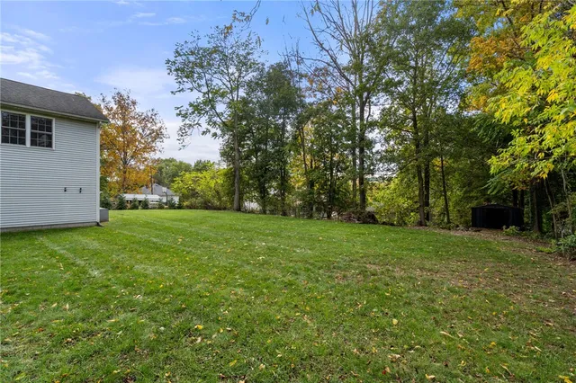 $569,000 | 5 Meadow Court, Smithfield, RI 02917