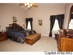 7408 Torrington Way Springfield, IL 62711 - Photo 8 of 12