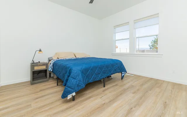 $454,900 | 2186 North Leatherwood Avenue, Star, ID 83669