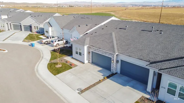 $454,900 | 2186 North Leatherwood Avenue, Star, ID 83669