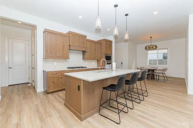 $454,900 | 2186 North Leatherwood Avenue, Star, ID 83669