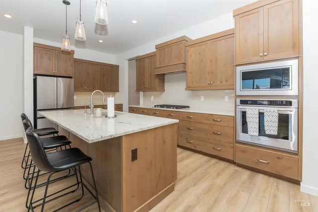 $454,900 | 2186 North Leatherwood Avenue, Star, ID 83669