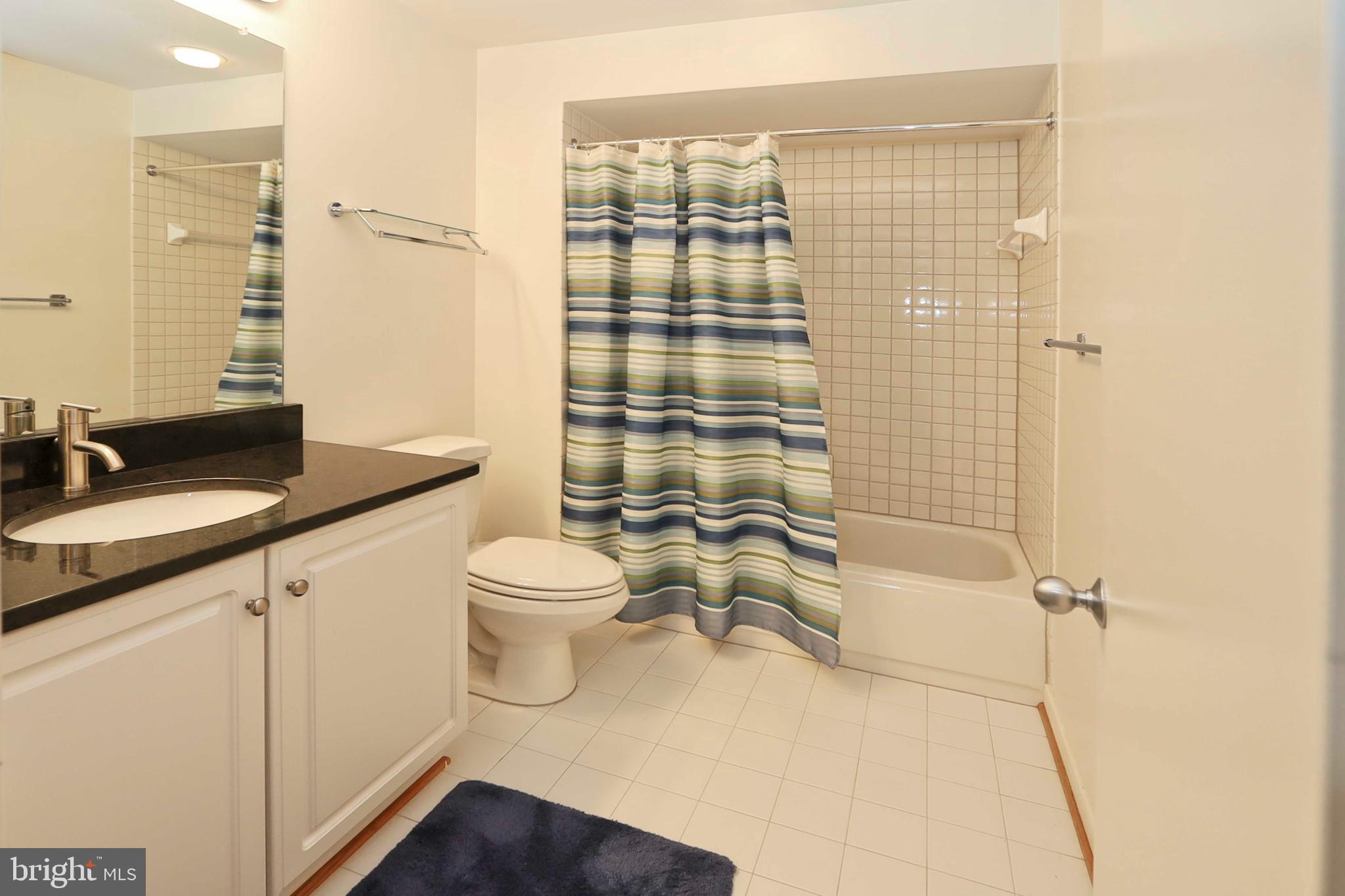 1453 Waterfront Road Reston, VA 20194 - Photo 44 of 56 Full Bath with granite topped vanity