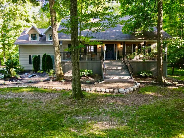 $750,000 | 321 Township Road 350, Sullivan, OH 44880
