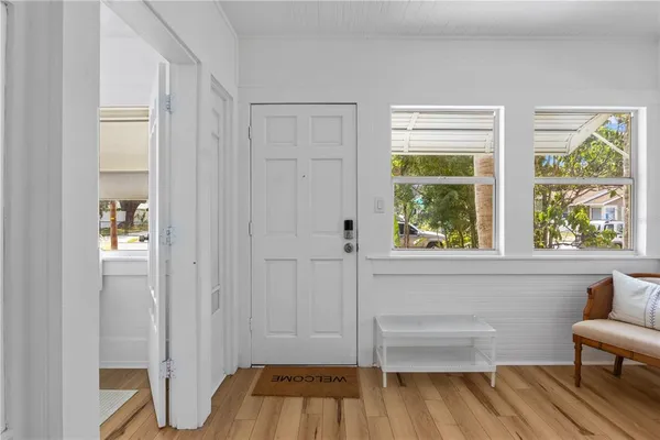 $2,200 | 918 16th Street West, Bradenton, FL 34205