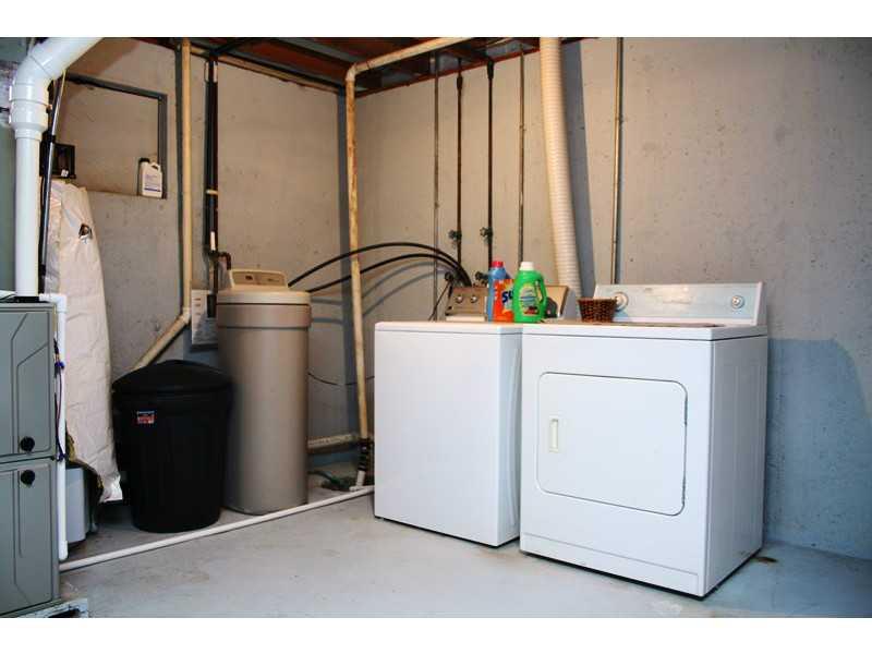 8061 Castle Lake Road Indianapolis, IN 46256 - Photo 20 of 24 Gallery Image 20
