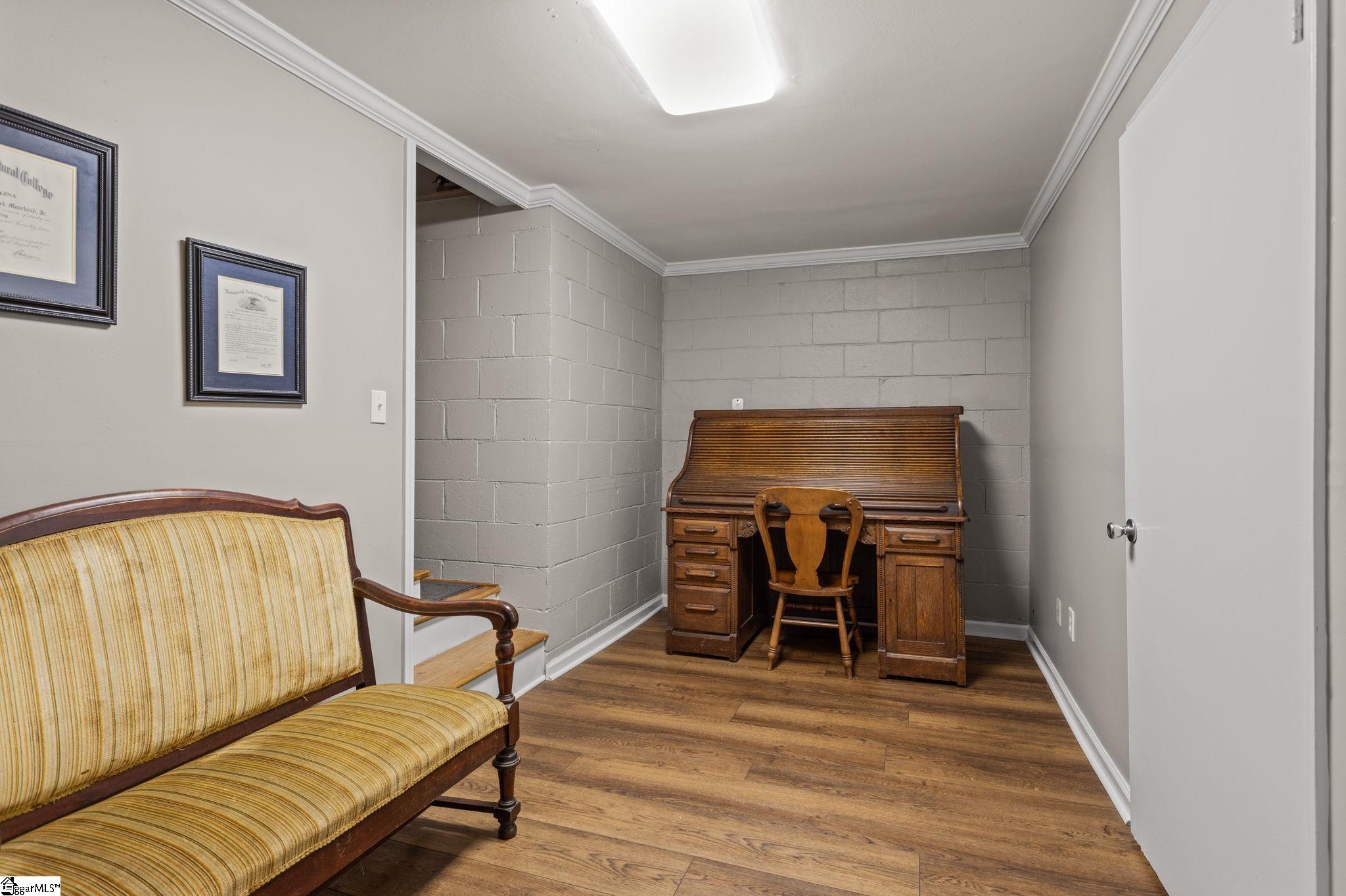 651 Altamont Road Greenville, SC 29609 - Photo 23 of 45