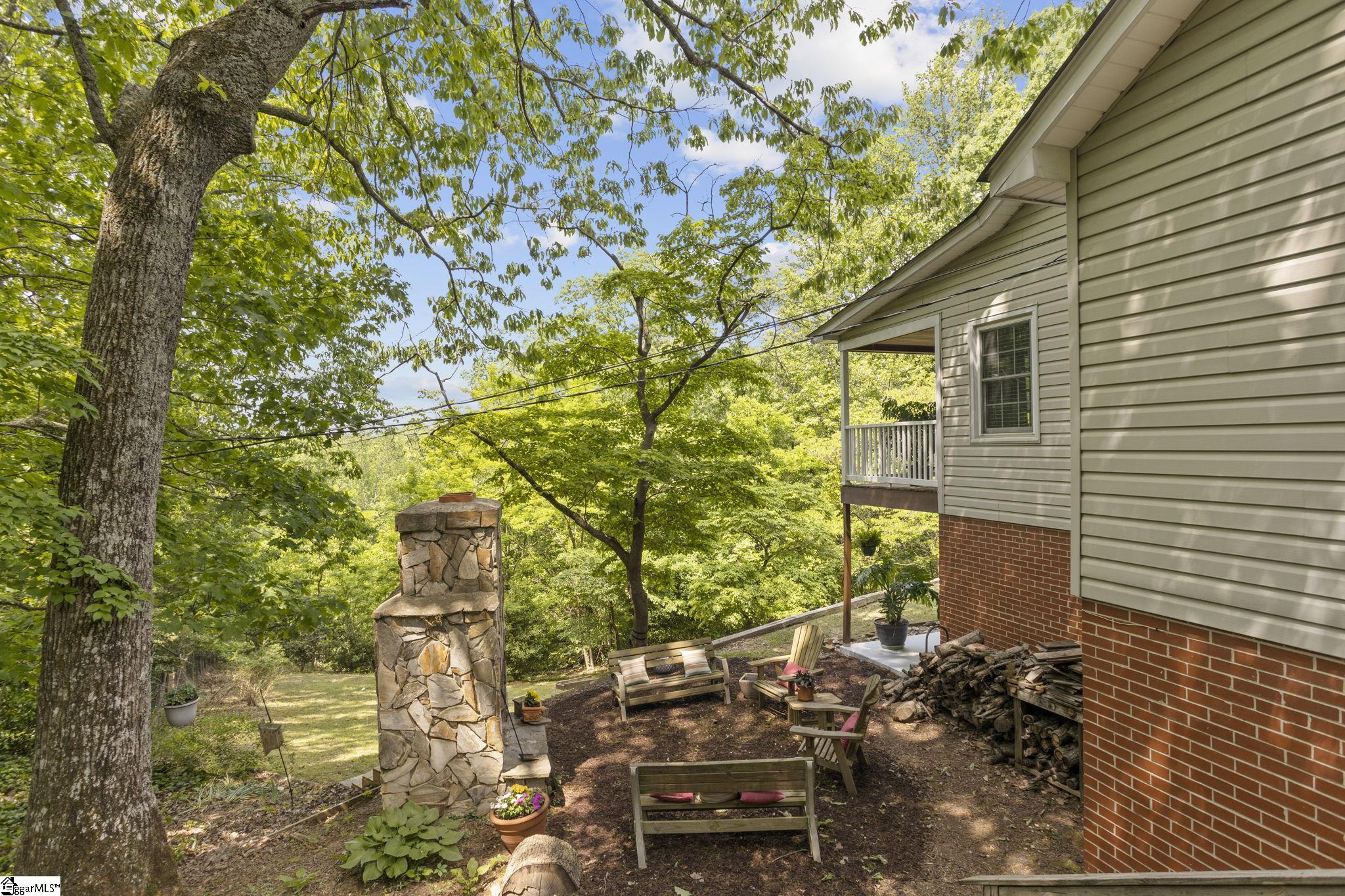 651 Altamont Road Greenville, SC 29609 - Photo 32 of 45