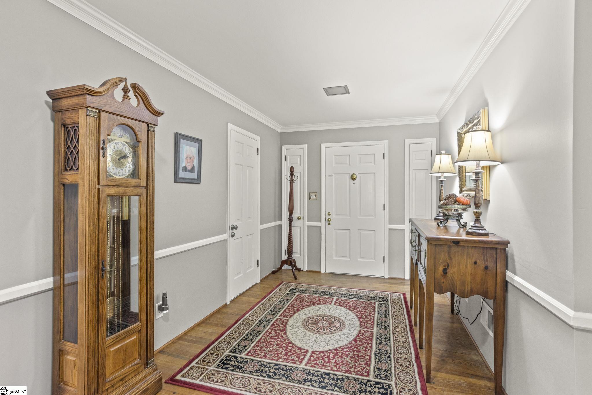 651 Altamont Road Greenville, SC 29609 - Photo 4 of 45