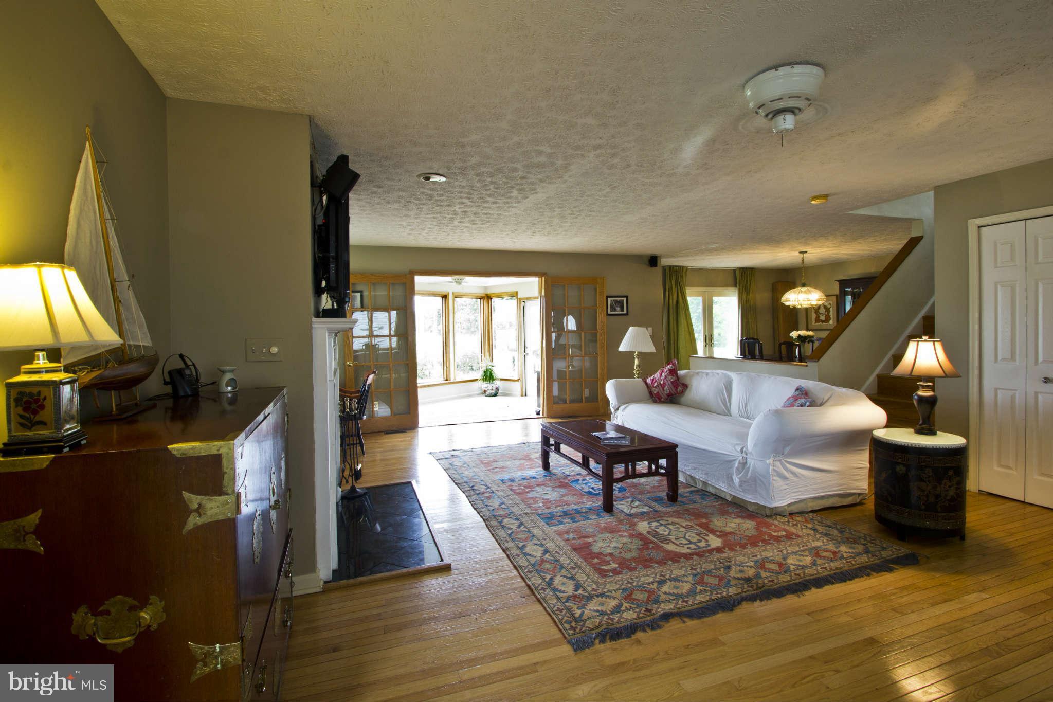 3401 Niagara Road Annapolis, MD 21403 - Photo 13 of 30 Family Room