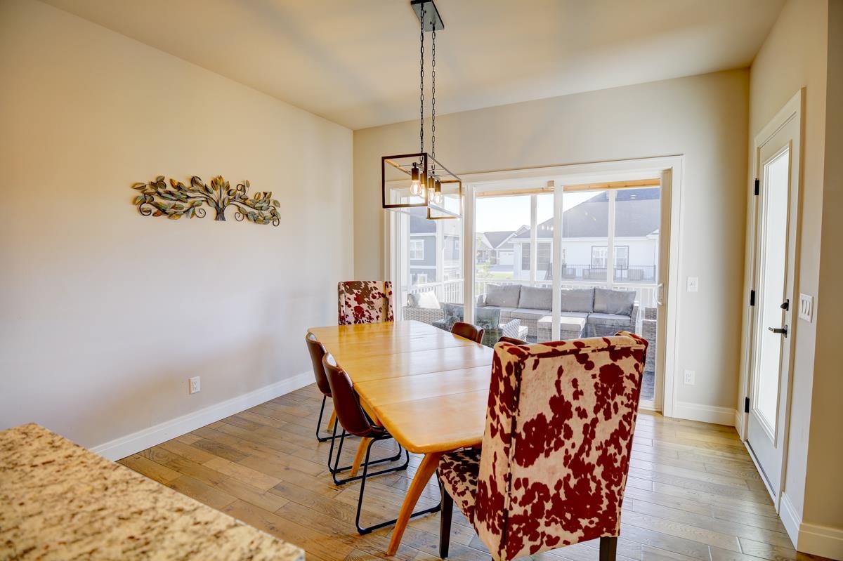 802 Ronald Overlook Waunakee, WI 53597 - Photo 15 of 47