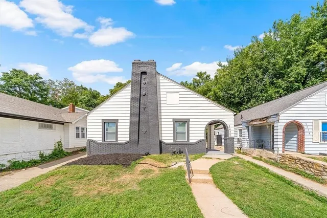$145,000 | 3420 Askew Avenue, Kansas City, MO 64128