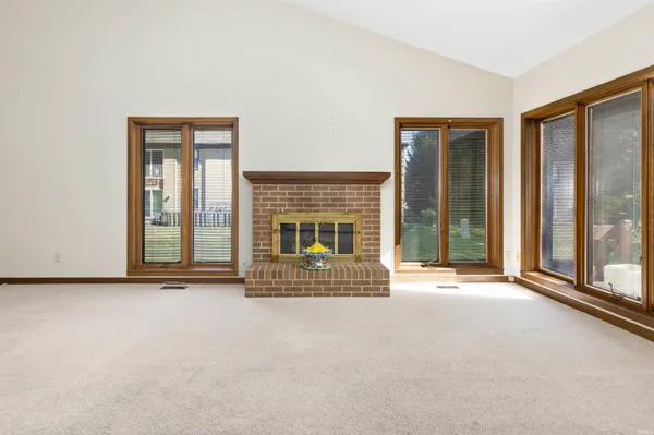 $244,900 | 271 North McClellan Street, Unit 105, Auburn, IN 46706