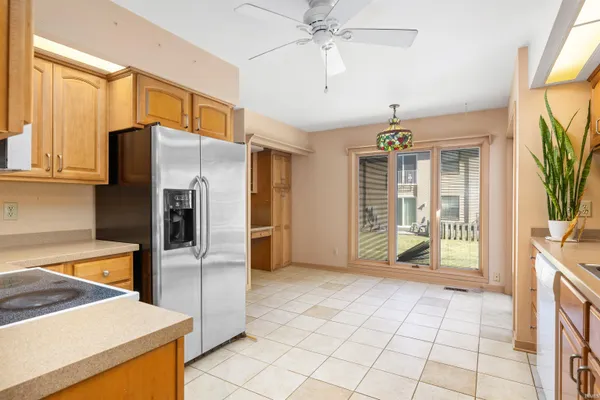 $244,900 | 271 North McClellan Street, Unit 105, Auburn, IN 46706
