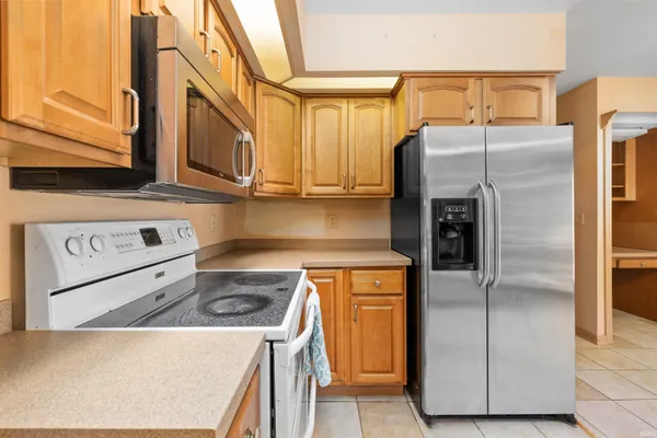 $244,900 | 271 North McClellan Street, Unit 105, Auburn, IN 46706