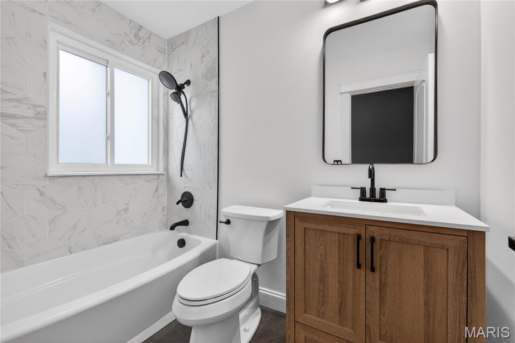 1842 Ridgeview Cir Drive Ballwin, MO 63021 - Photo 21 of 38