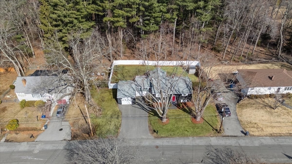 58 Oakcrest Circle Methuen, MA 01844 - Photo 2 of 41