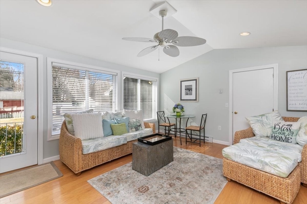 58 Oakcrest Circle Methuen, MA 01844 - Photo 9 of 41