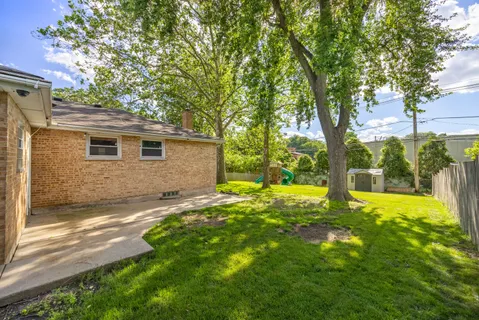 $410,000 | 712 Spring Street, Roselle, IL 60172