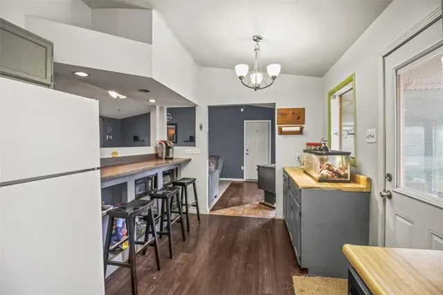 $160,000 | 516 Silverado Trail, Belton, MO 64012