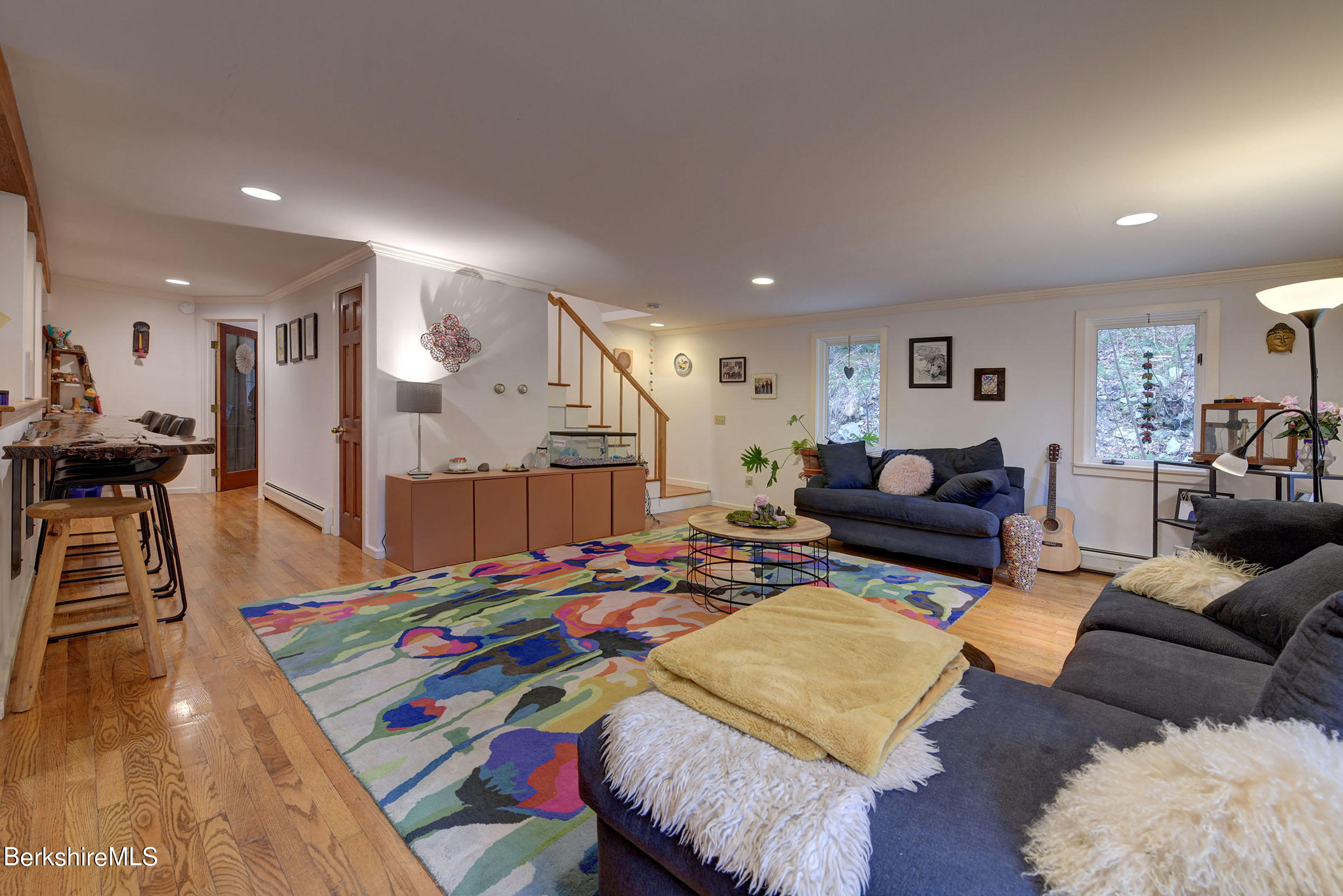 4 Robin Road West Stockbridge, MA 01236 - Photo 7 of 42 7-Living Room