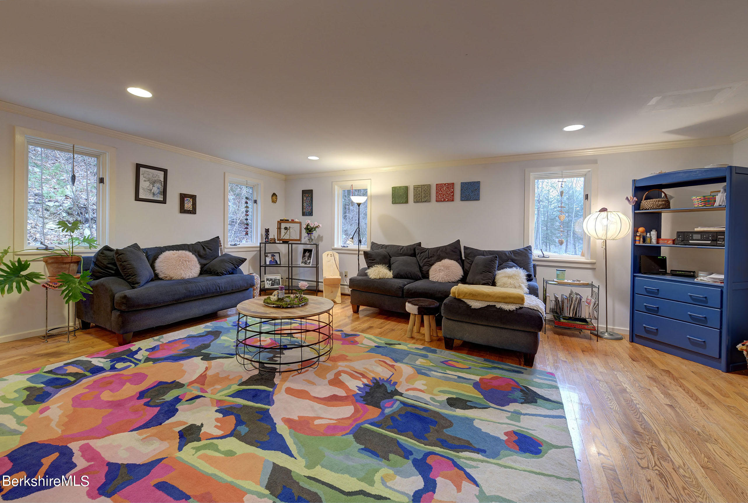 4 Robin Road West Stockbridge, MA 01236 - Photo 10 of 42 10-Living Room