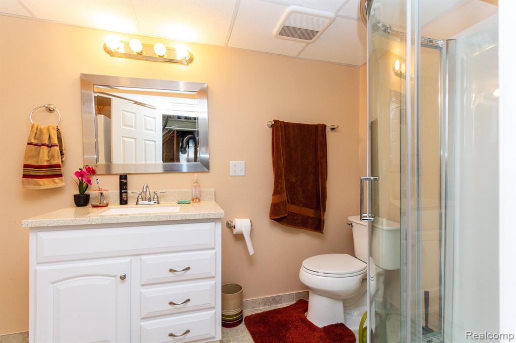 1582 Nadine Rochester Hills, MI 48307 - Photo 45 of 58