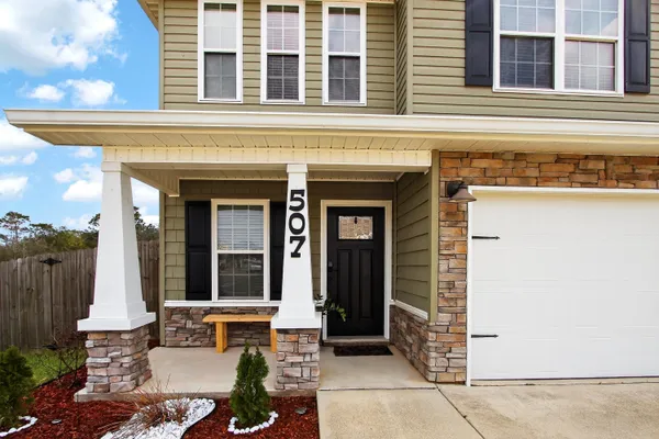 $2,200 | 507 Eisenhower Drive, Crestview, FL 32539