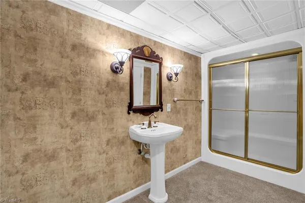 $875,000 | 4001 Tesa Court, High Point, NC 27265