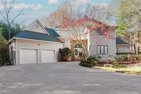 $875,000 | 4001 Tesa Court, High Point, NC 27265