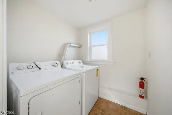 $2,977 | 75 Lakeview Terrace, Oakland, NJ 07436