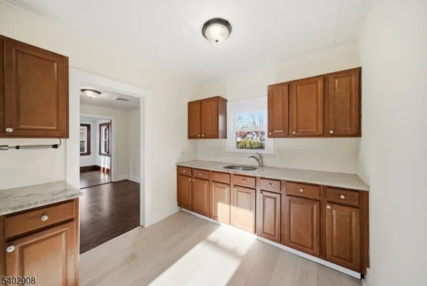$2,977 | 75 Lakeview Terrace, Oakland, NJ 07436